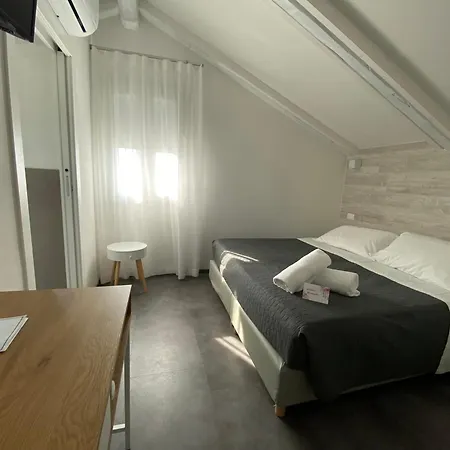 Boutique Nuovo Cason 2* Каваллино